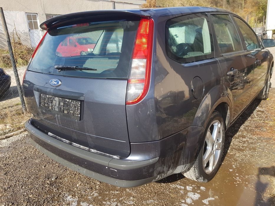 На части!! Ford Focus 1.6i 101 кс Форд Фокус комби