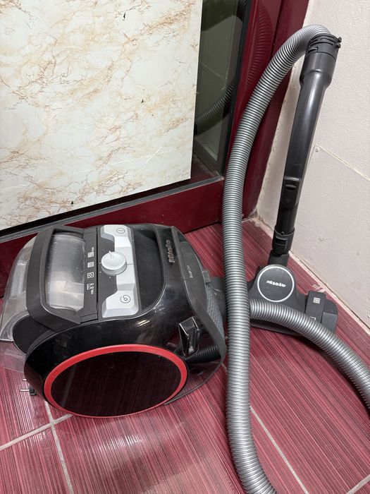 Прахосмукачка Miele Boost CX1 PowerLine - SNRF0