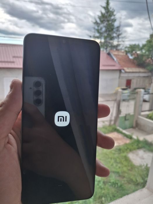 Телефон Xiomi Redmi A3