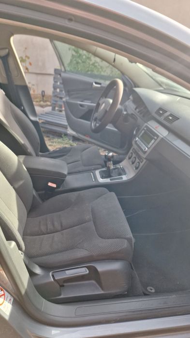 Volkswagen Passat 2007 diesel, 2.695 € — imagine 4