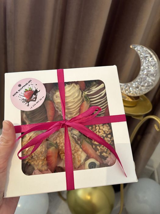 Клубника в шоколаде тапсырыспен қабылданады