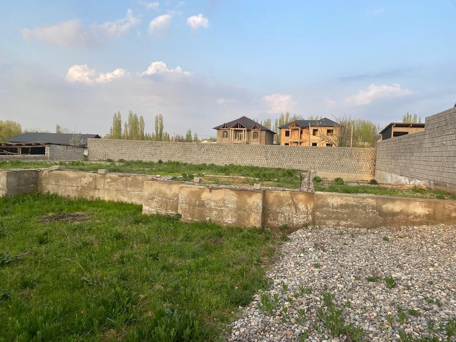 Продаётся зем участок