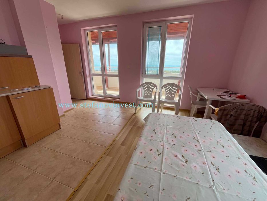 Продава се Двустаен апартамент в Варна, Виница - 98 кв.м за 625 €/кв.м - Снимка #3