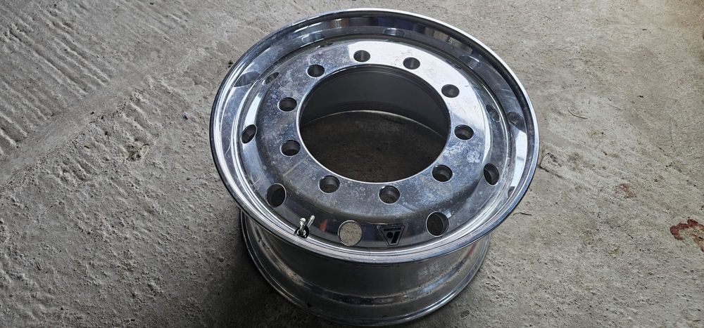 Vand Jante Camion/cauciuri dunlop