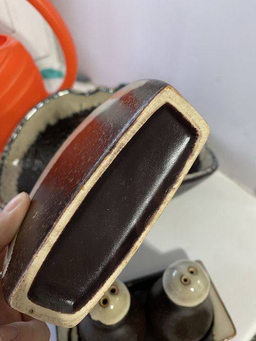 Продам салфетрицу солонка салатница