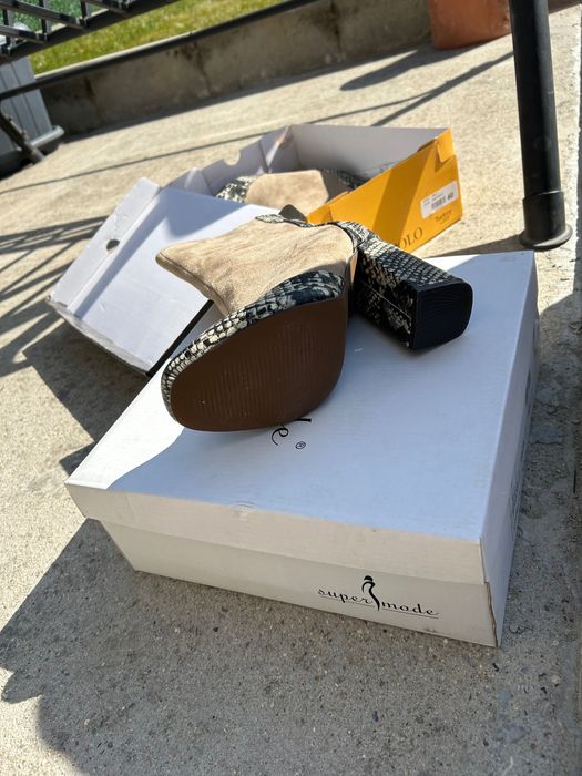 Зимни боти с ток