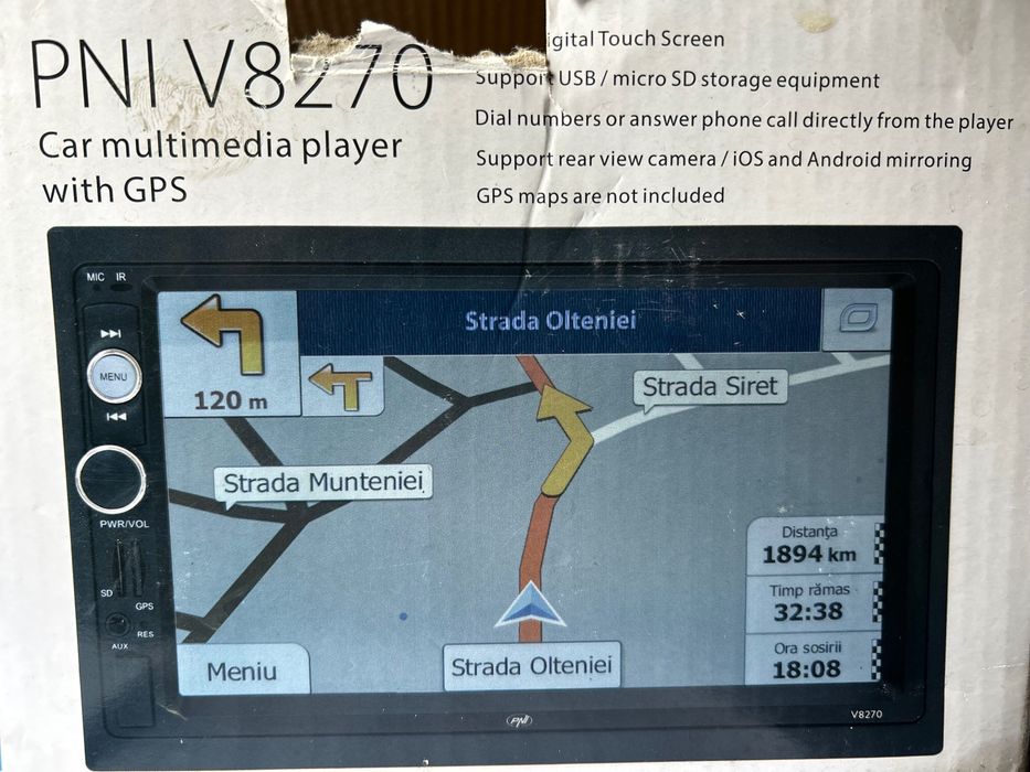Casetofon auto cu navigatie
