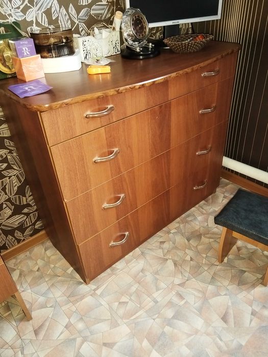 Мебель для спальни, спальный гарнитур