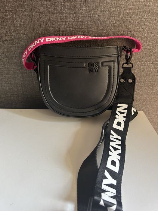 DKNY оригинална дамска чанта