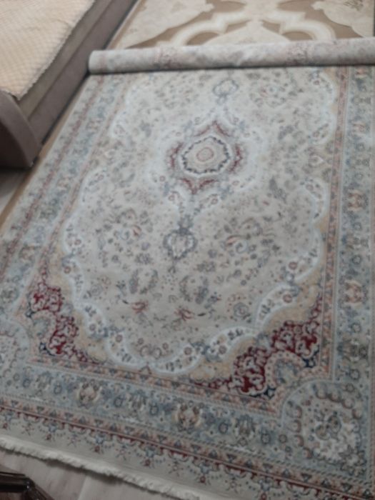 Продам палас 2 на 3