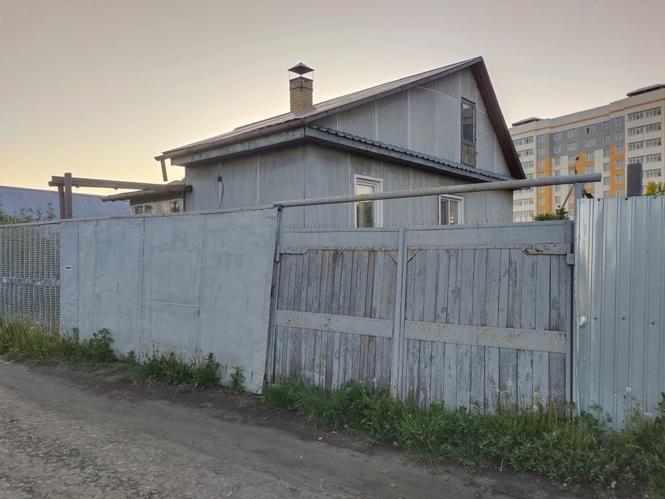 Продам дом на разбор.