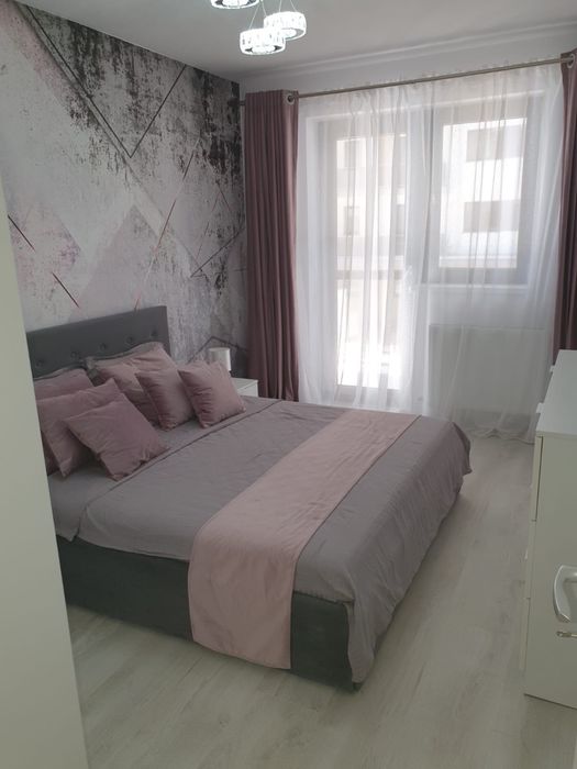 Ap de 2 camere plus parcare in Hils Pallady
