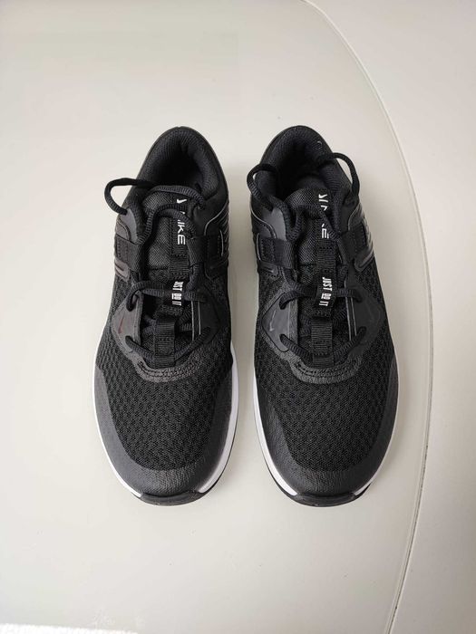 Nike Mc Trainer Black/White