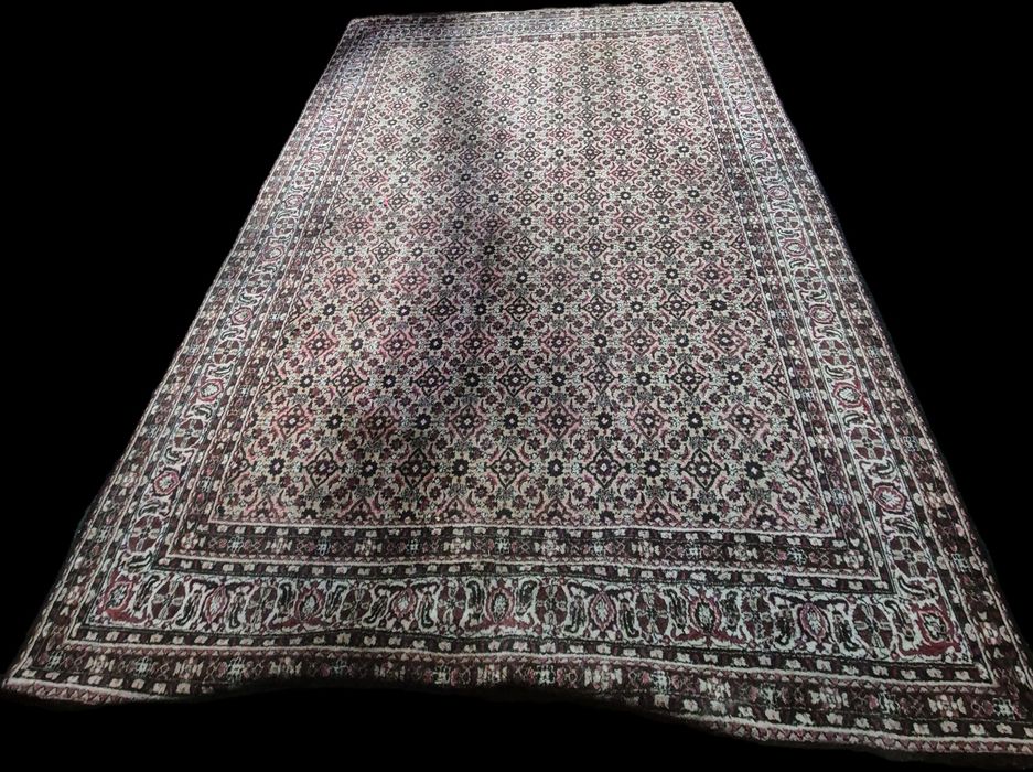 Covor sufragerie in stil persan 300 x 380 cm