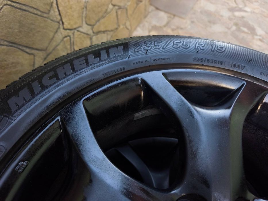 Зимни гуми за Mazda Michelin 235/55R 19