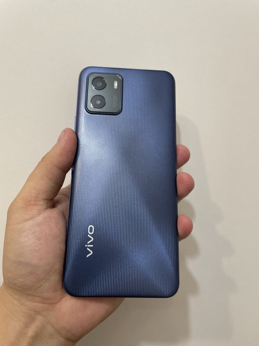 Телефон Vivo Y15S