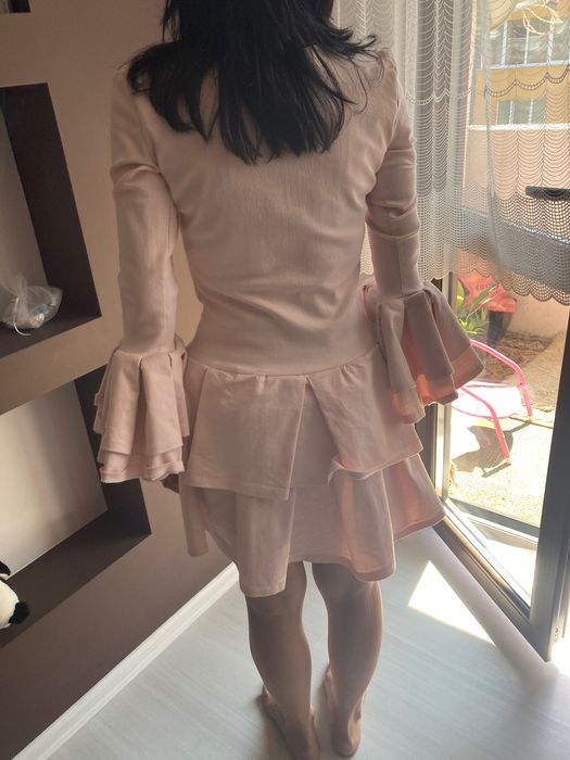 Дамска рокля в цвят пепел от рози