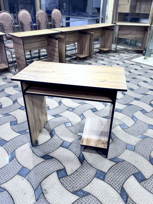 Парта стол компютер учун