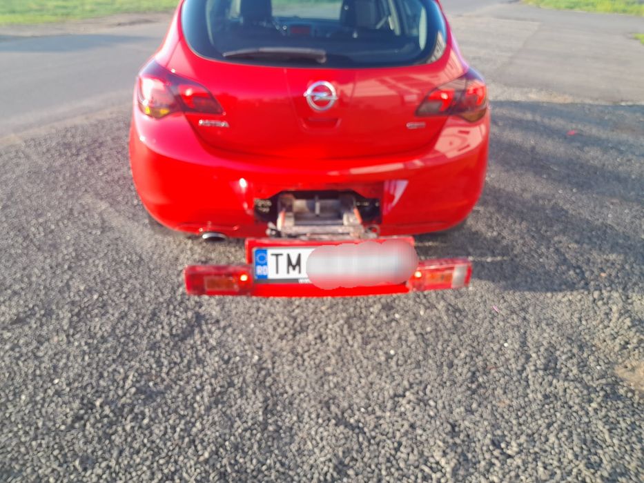 Opel Astra J Cutie automată