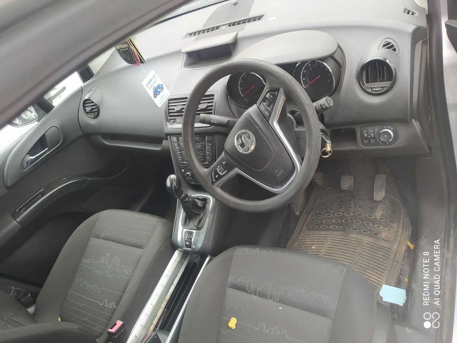 OPEL MERIVA 1.4 бензин 100 кс. 2011г. На части..