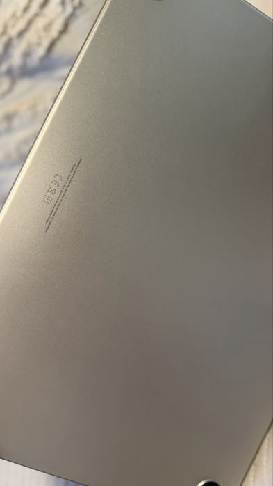 MacBook Air 15 Inchi, M2, 2023