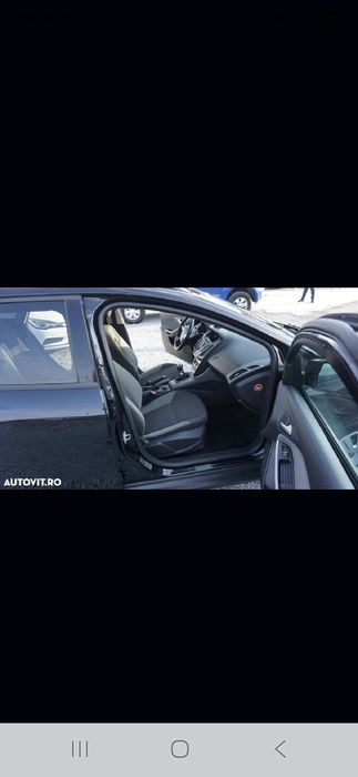 FORD Focus 2012 — imagine 3
