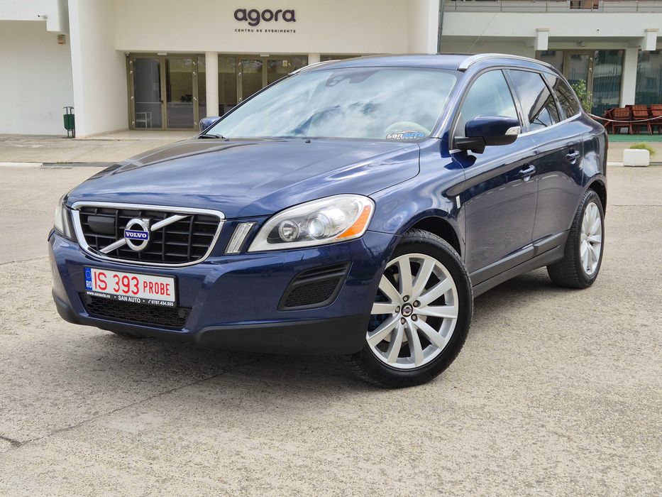 Volvo XC60 4x4 2012 2.4 D5 215 CP euro 5 automata / RATE fara avans