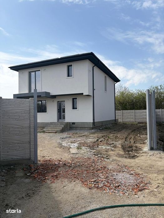 Case de vânzare