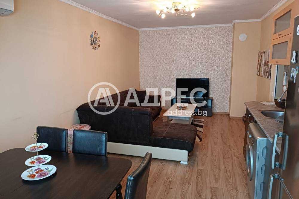 Продава се Тристаен апартамент в Разград, Орел - 63 кв.м за 1053 €/кв.м - Снимка #4