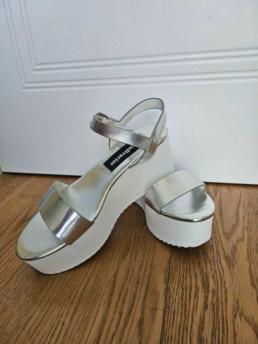 Дамски обувки и сандали размер 38