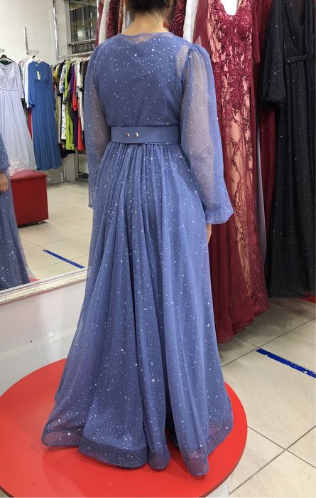 Вечернее платье