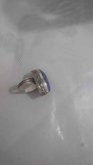 Продаю срочно  сатылады