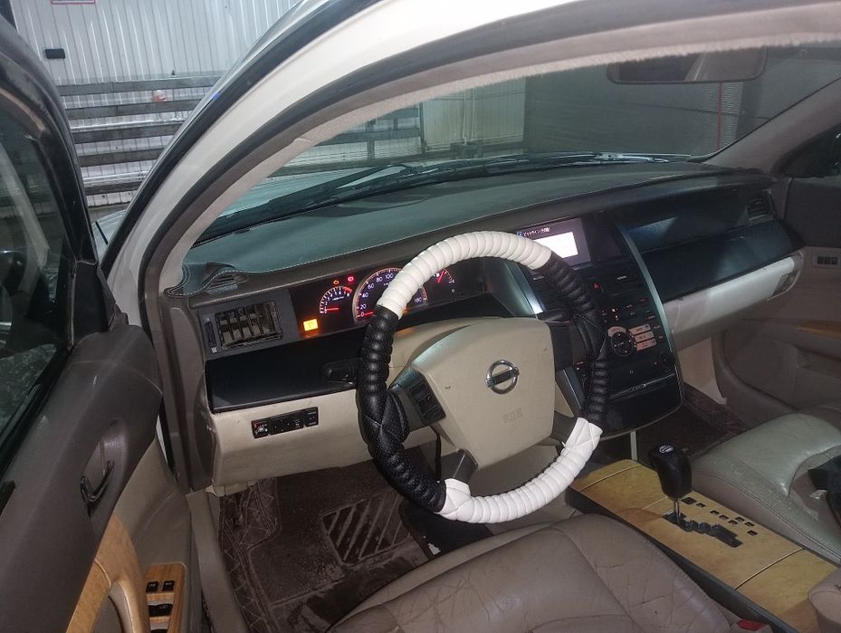 Продам ниссан тиана