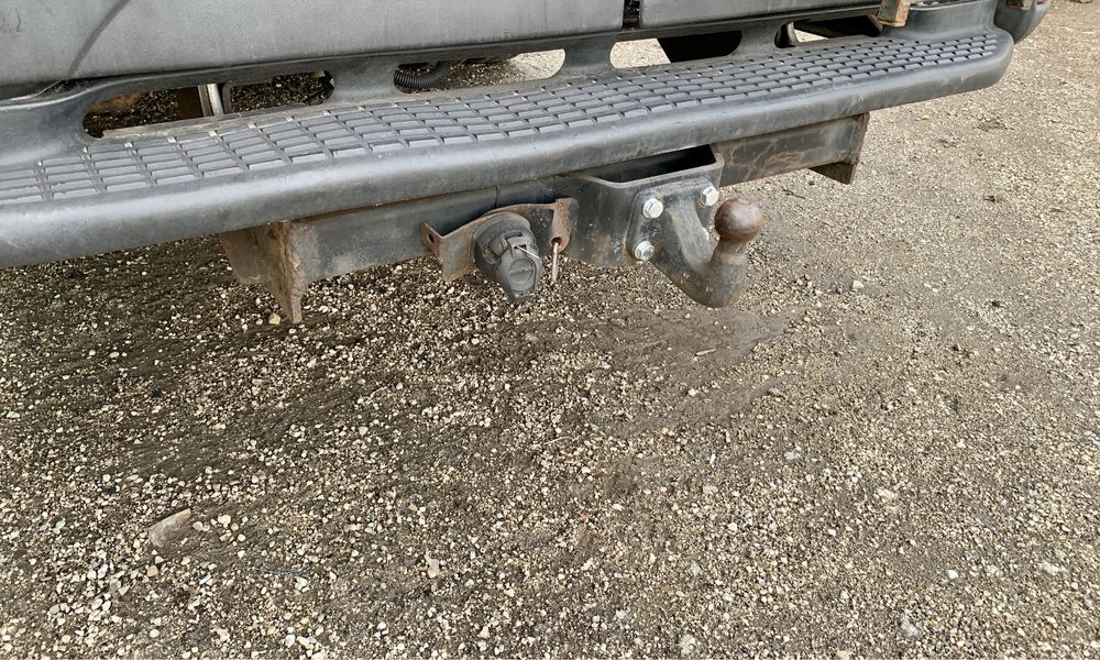 Оригинален теглич за бус/камион Iveco/Ивеко Daily