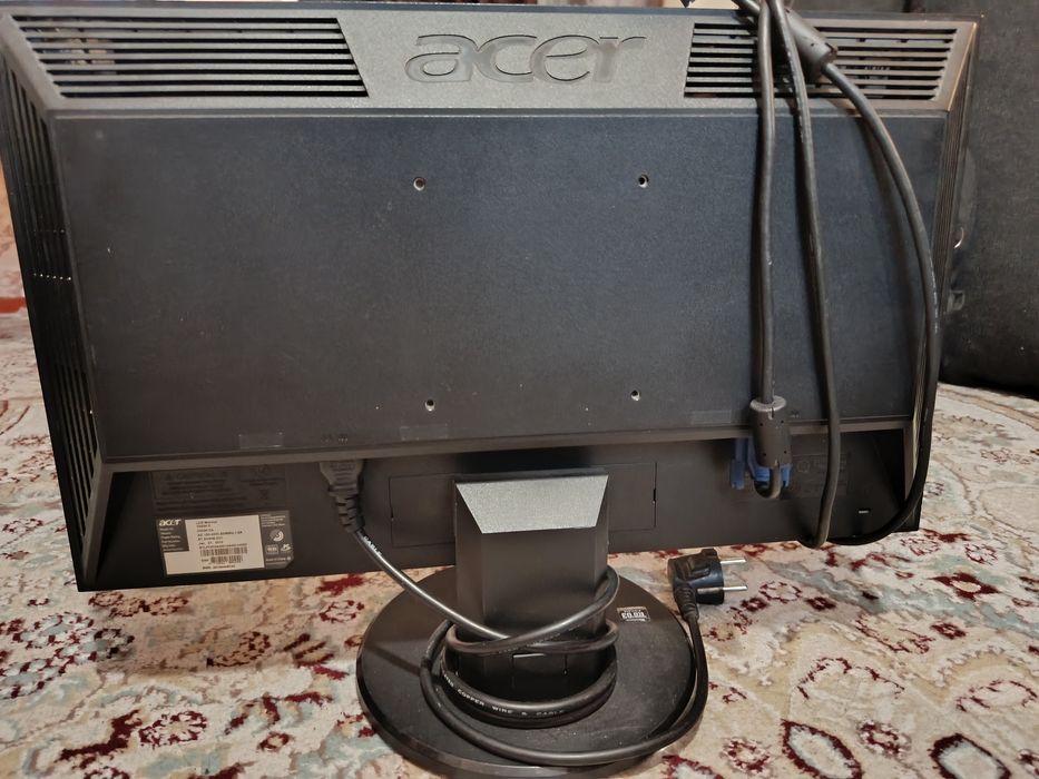 Продам монитор Acer