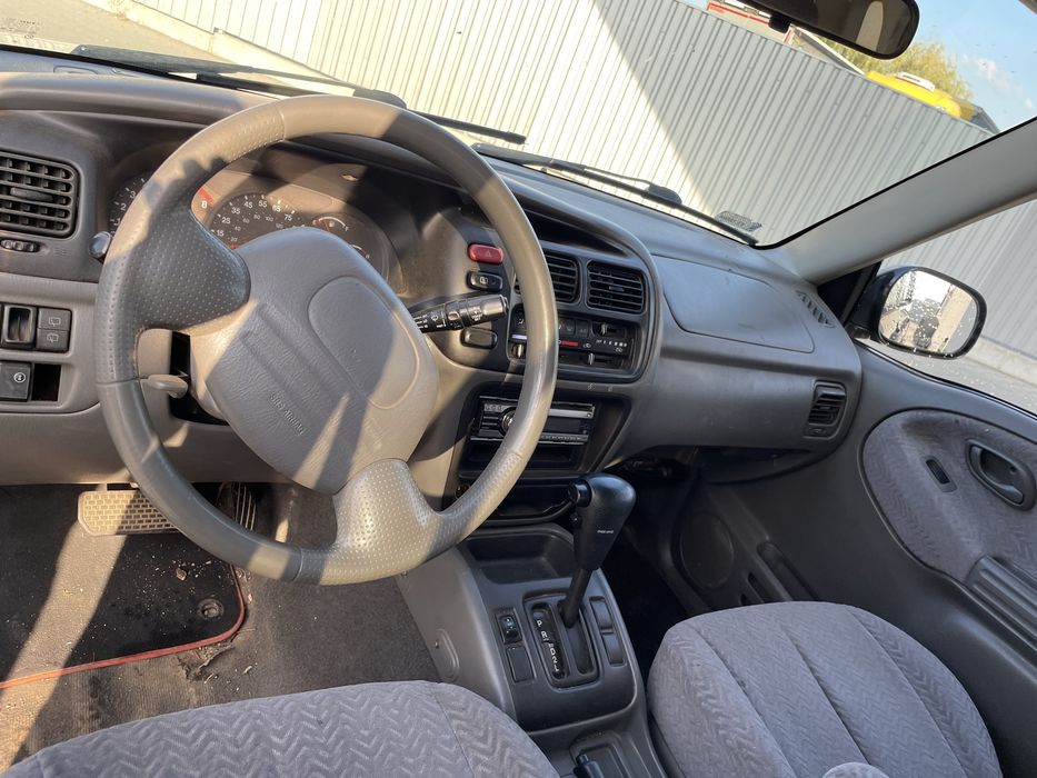 Suzuki Grand Vitara V6