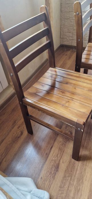 Продам кухонный стол