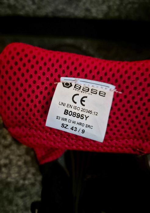 Работни обувки BASE 43 номер