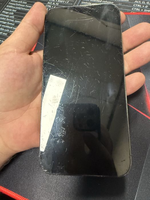 iPhone 13 Pro Max 256GB baterie 77% ecran zgariat