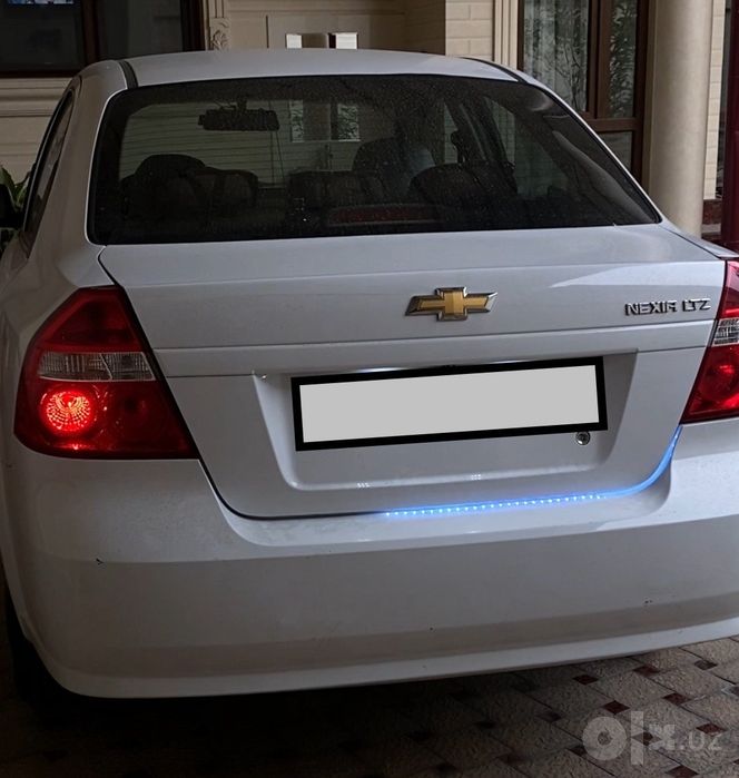 Avtomobil uchun RGB muzikalniy lenta
