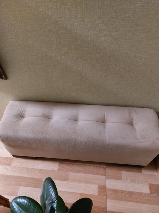 Пуфик для гостинной