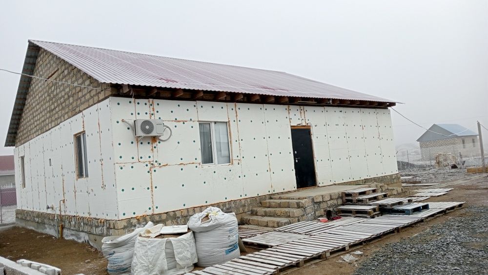 в связи с переездом продаетсаДом с мансардой