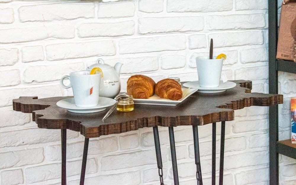 Патриотична масичка "България"