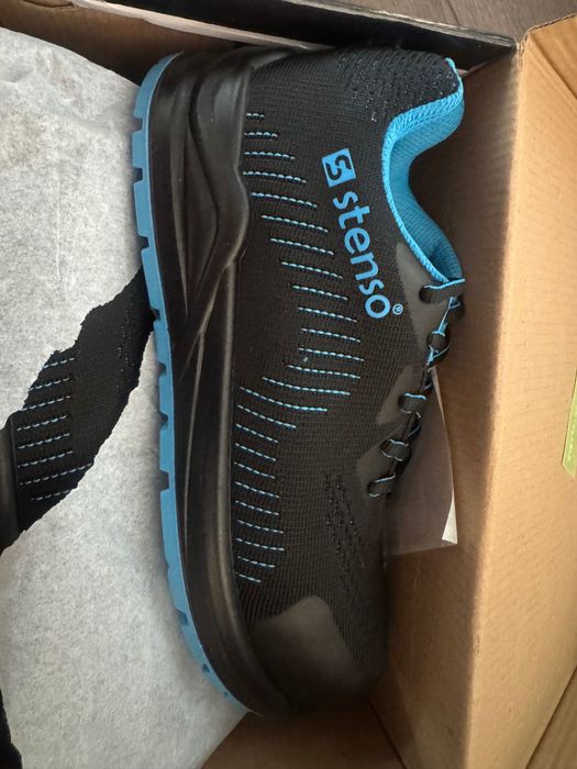 Работни обувки нови