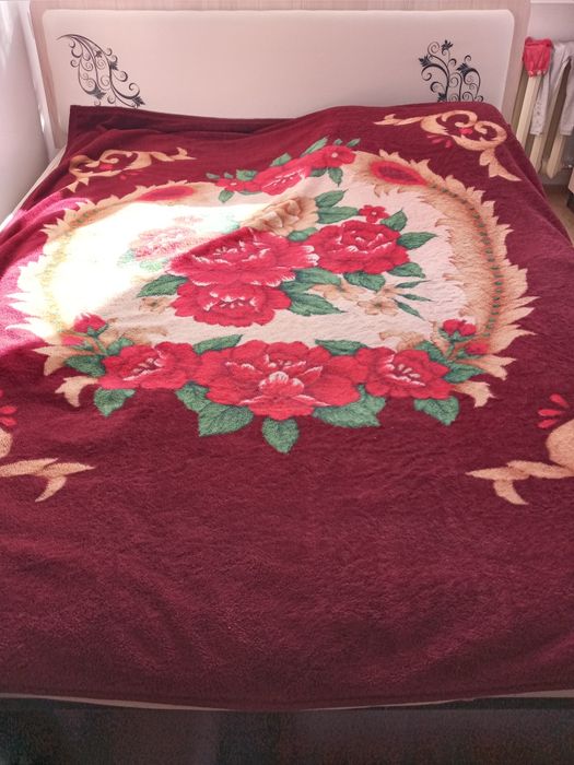 Спальная кровать 30 тыс