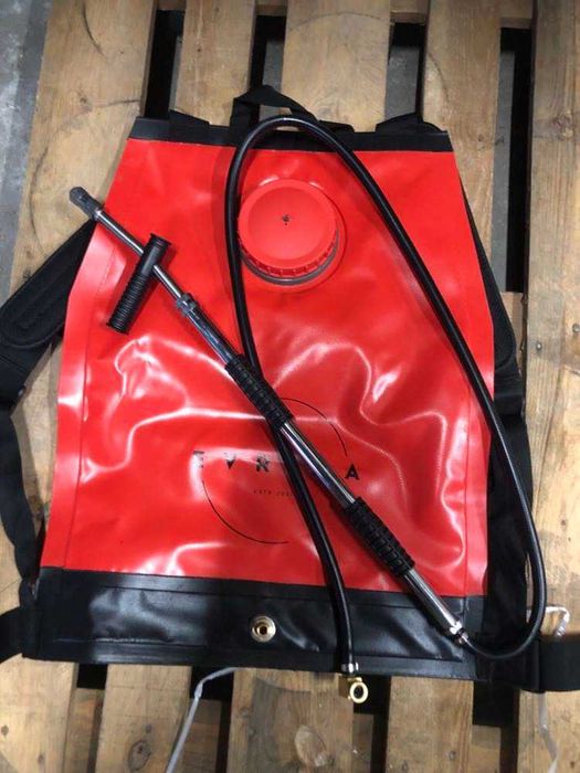 Ранцеви пожарогасител 20л за горски пожари