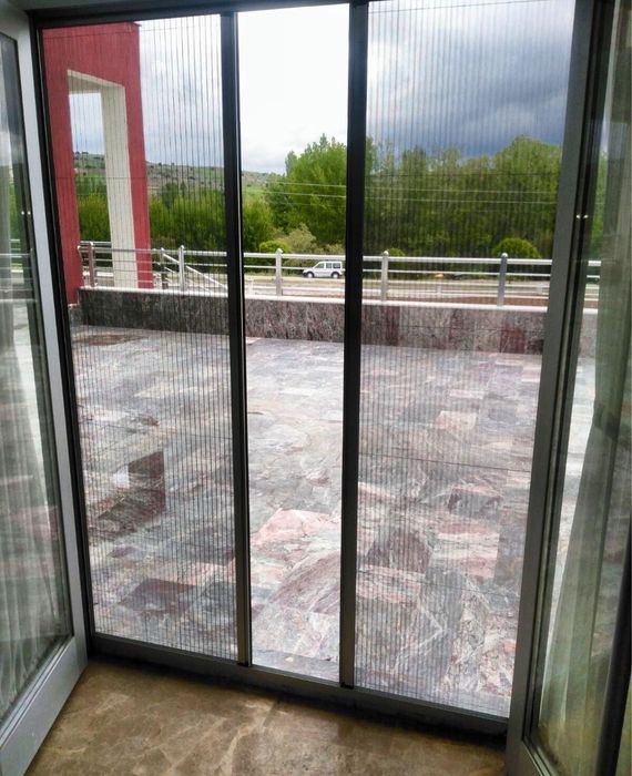 Москитные сетки на окна и двери Турция