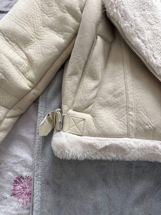 Дамско преходно яке Pull&Bear
