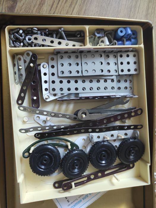 Игрушки для детской