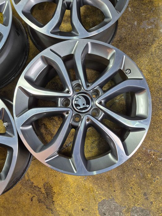 4 Jante Aliaj 5x112 17'' OE VW Golf Passat Touran Sharan Tiguan T-ROC Scirocco / Skoda Octavia Karoq Kodiaq YETI